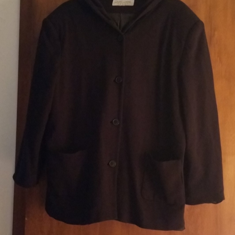 Black hood casual coat